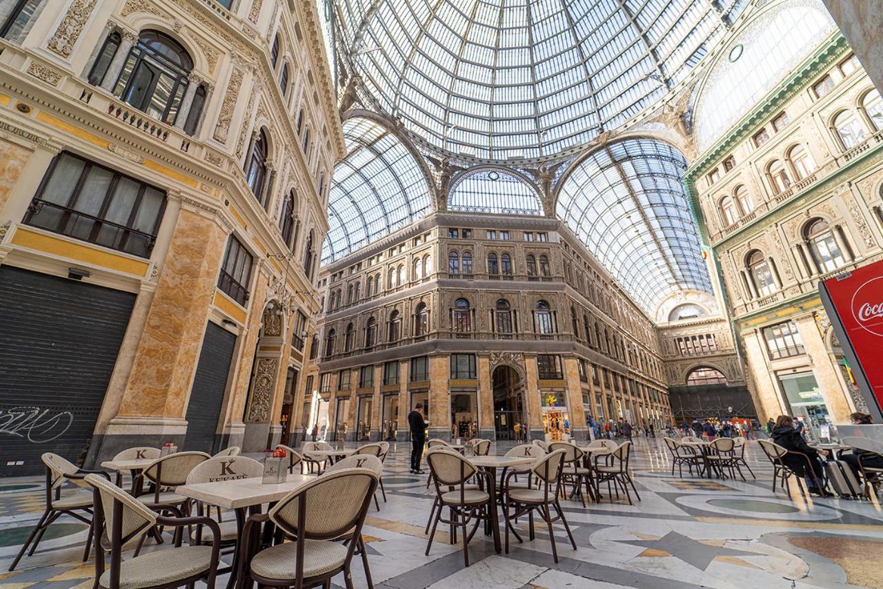 Greros H. Rooms Napoli Centro By Clapa Group Dislocated Hospitality Zewnętrze zdjęcie