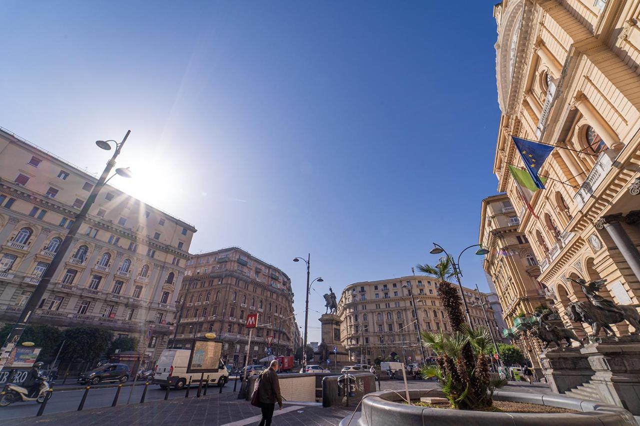 Greros H. Rooms Napoli Centro By Clapa Group Dislocated Hospitality Zewnętrze zdjęcie