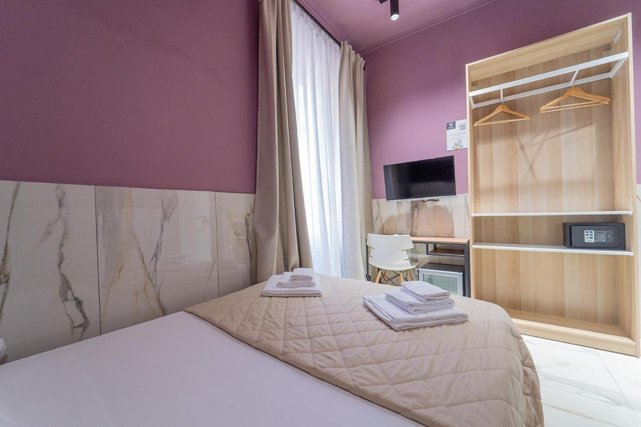 Greros H. Rooms Napoli Centro By Clapa Group Dislocated Hospitality Zewnętrze zdjęcie